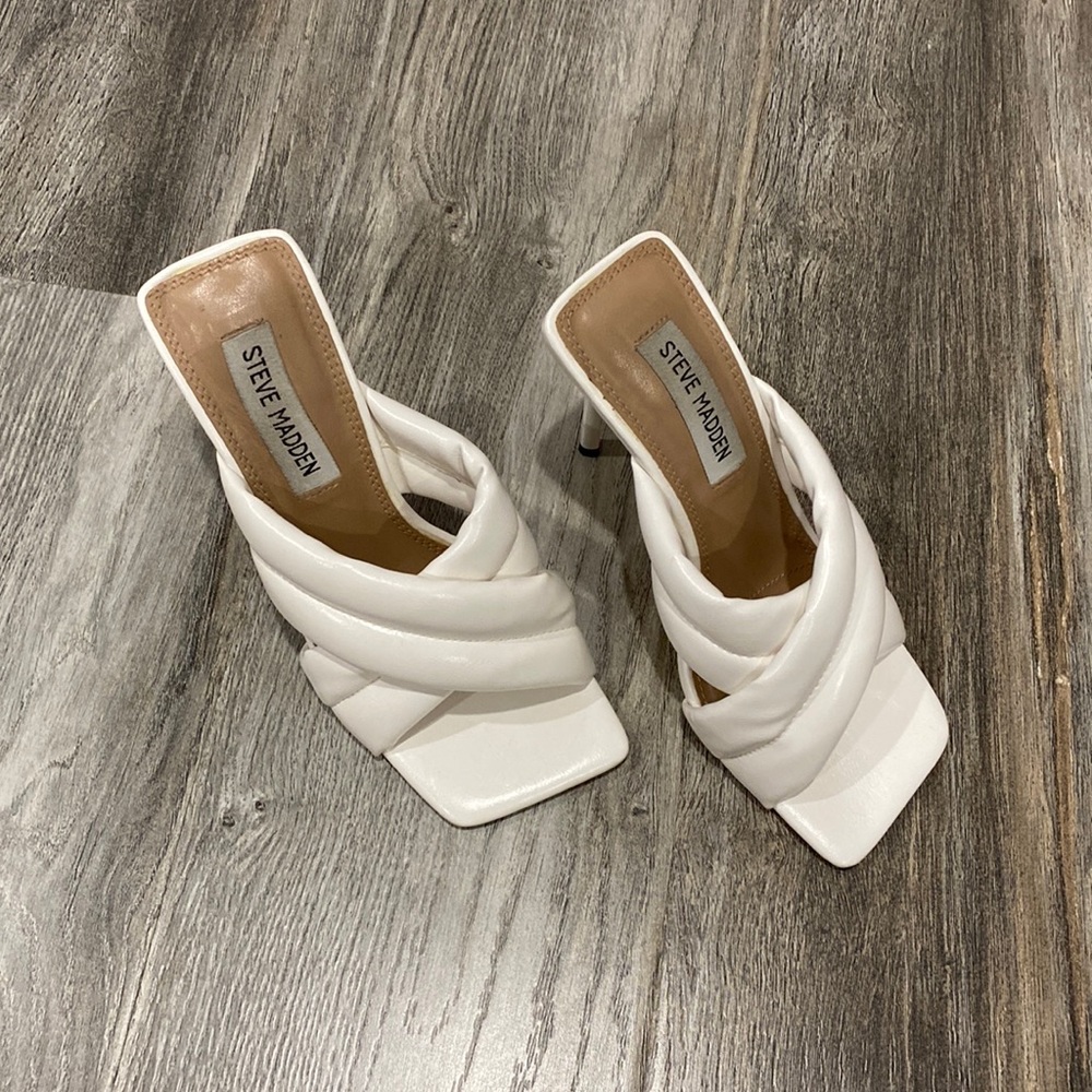 Steve Madden Lyric White